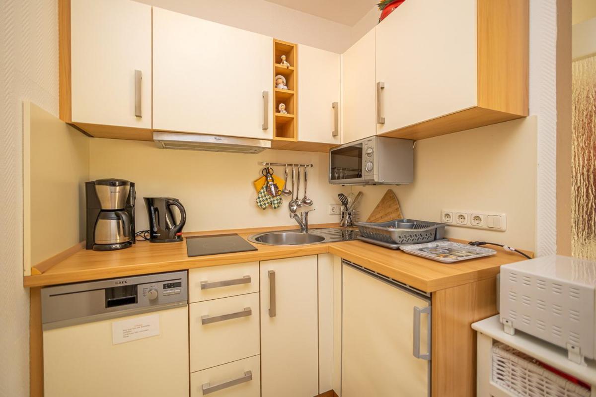 Studio 2 Im Eg Haus Stranddistel, Geschmackvoll Eingerichtete Ferienwohnung Fur 2 Personen In ซิงสท์ ภายนอก รูปภาพ